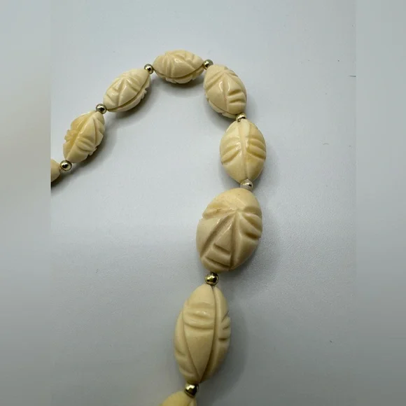 Vintage Off White Hand Carved Wedding Necklace